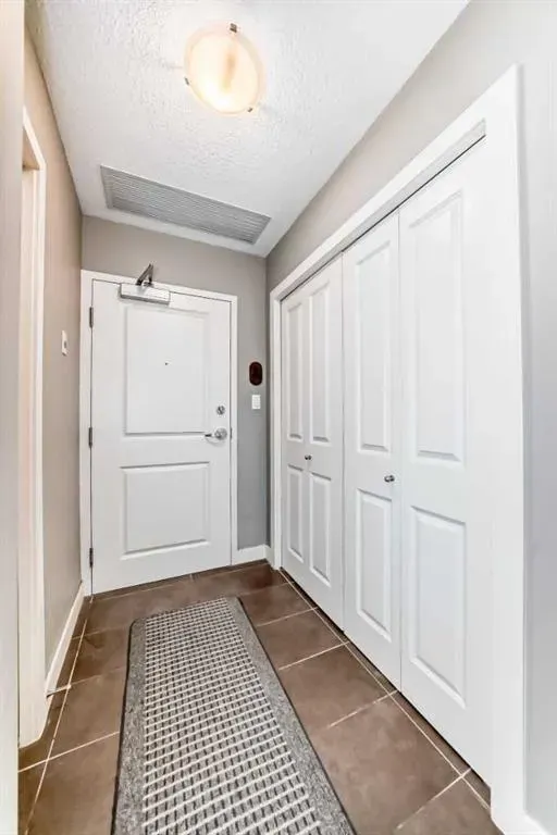 77 Spruce Place SW, #2202