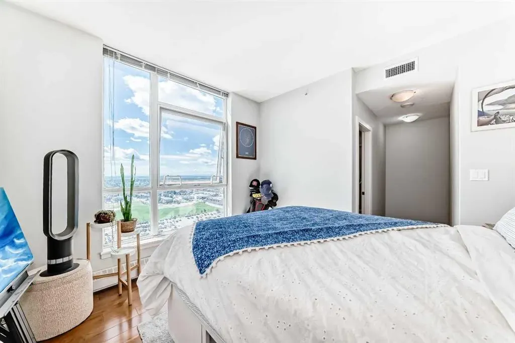 77 Spruce Place SW, #2202