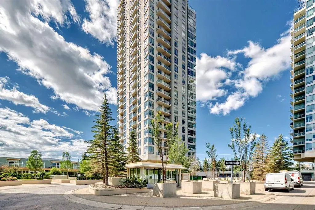 77 Spruce Place SW, #2202