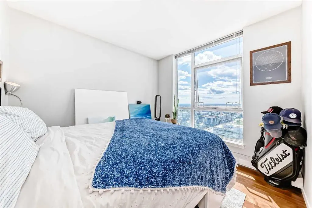 77 Spruce Place SW, #2202