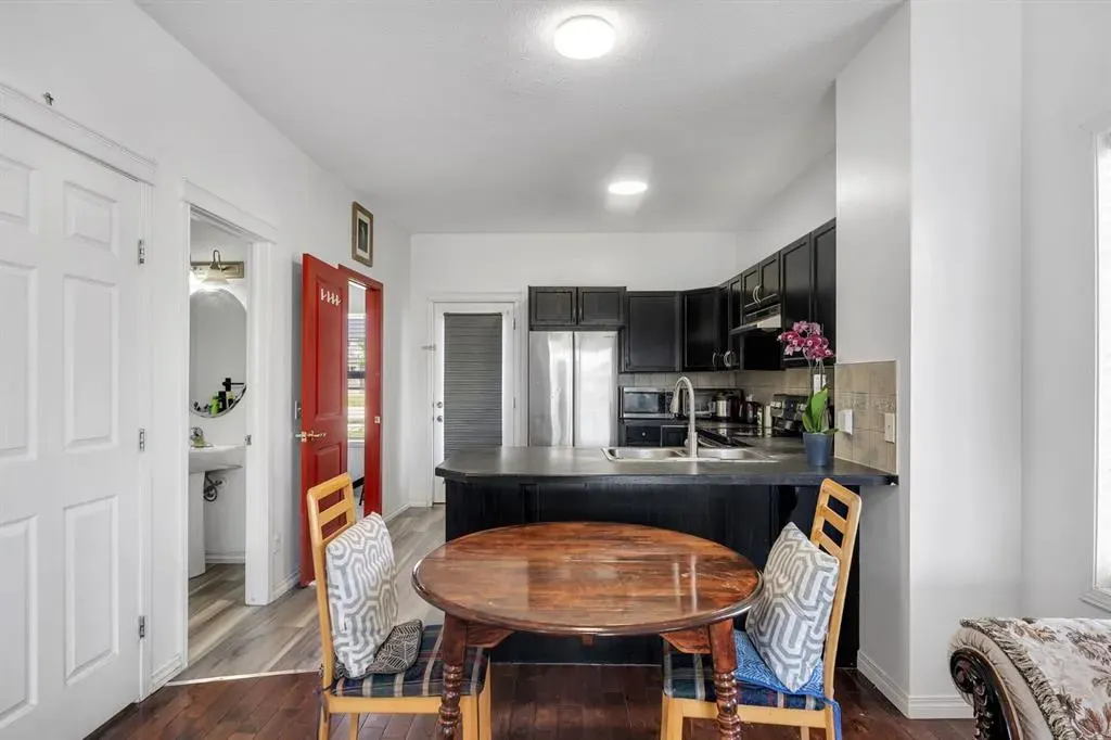 111 Tarawood Lane NE, #301