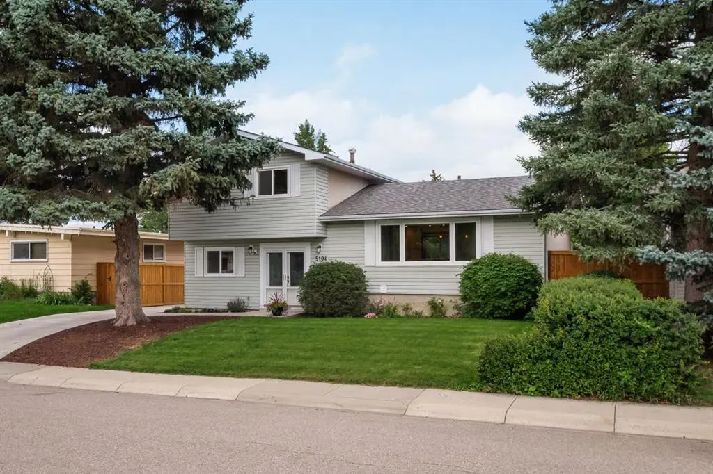 5104 Vallance Crescent NW