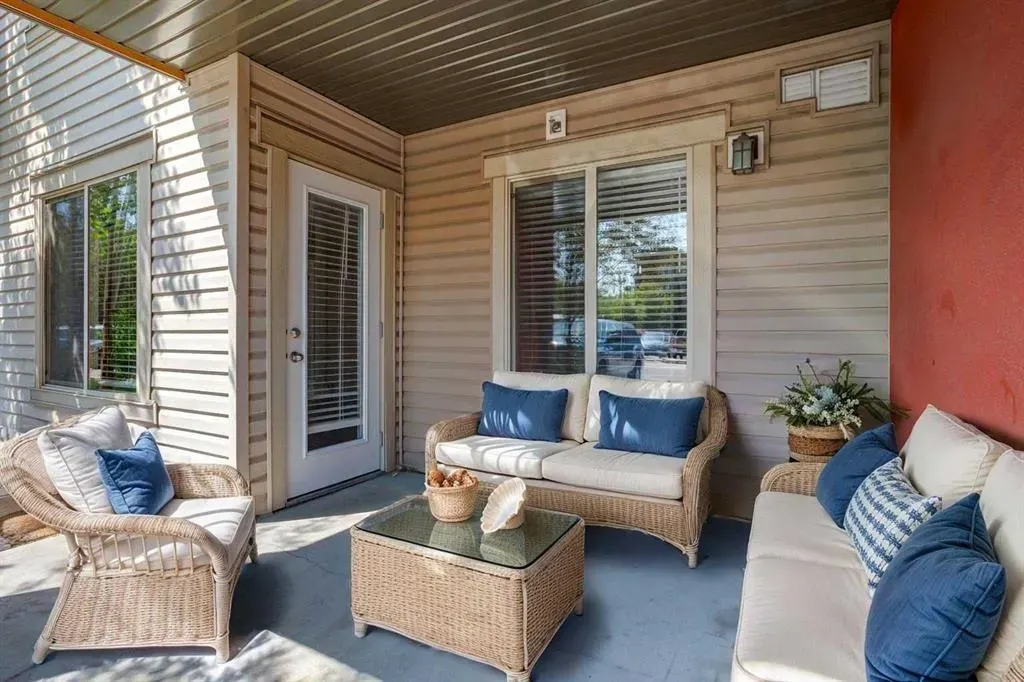403 Mackenzie Way SW, #2108