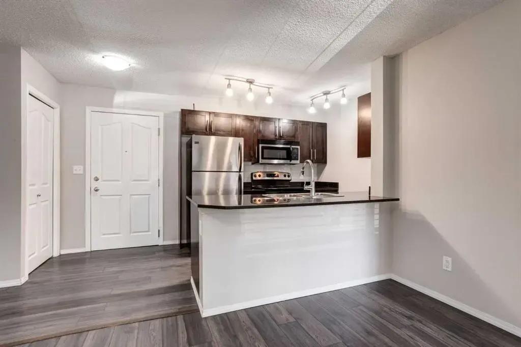 403 Mackenzie Way SW, #2108
