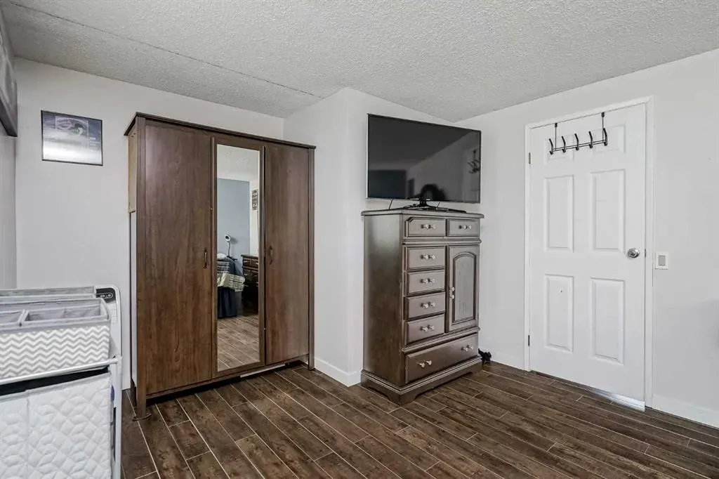 1155 Falconridge Drive NE, #69