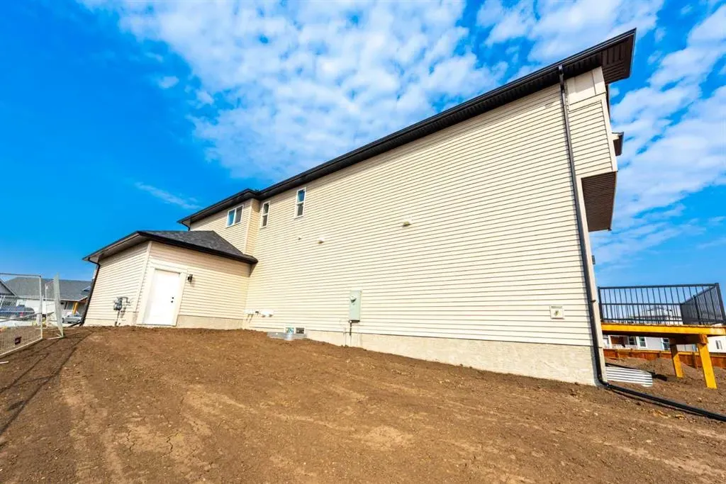 40 North Bridges Court