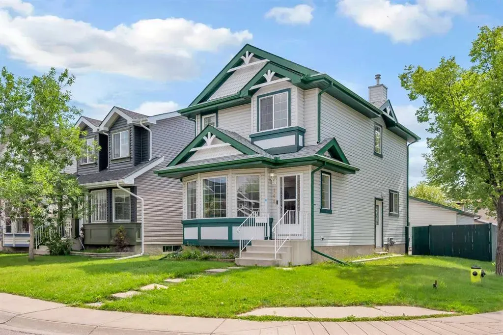 148 Tarington Park NE
