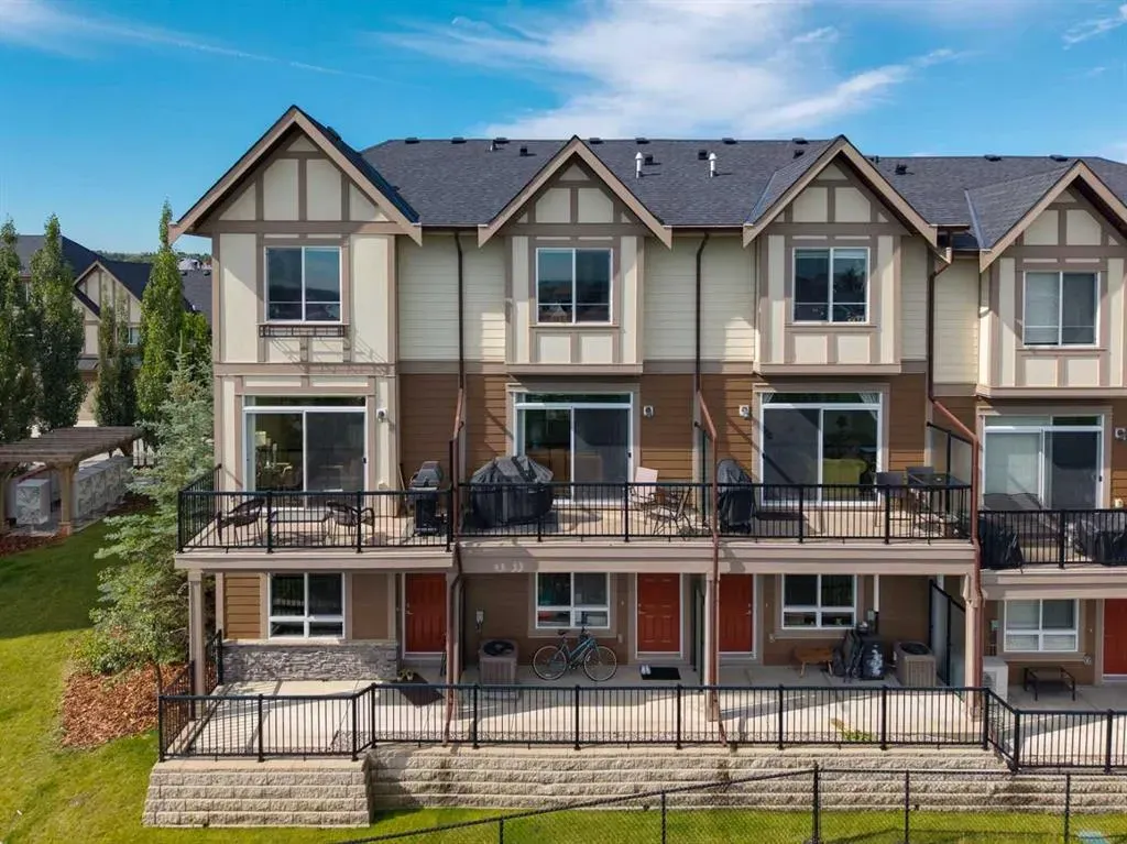 45 Sherwood Lane NW