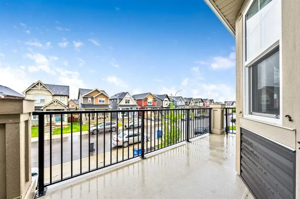 75 Fireside Crescent