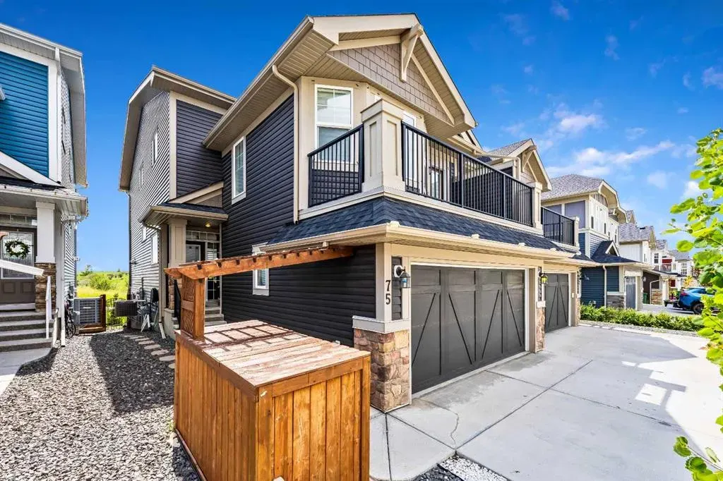 75 Fireside Crescent