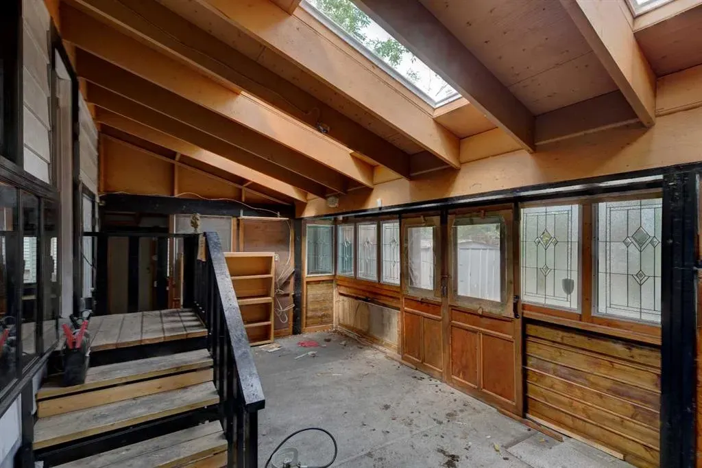 312 Superior Avenue SW