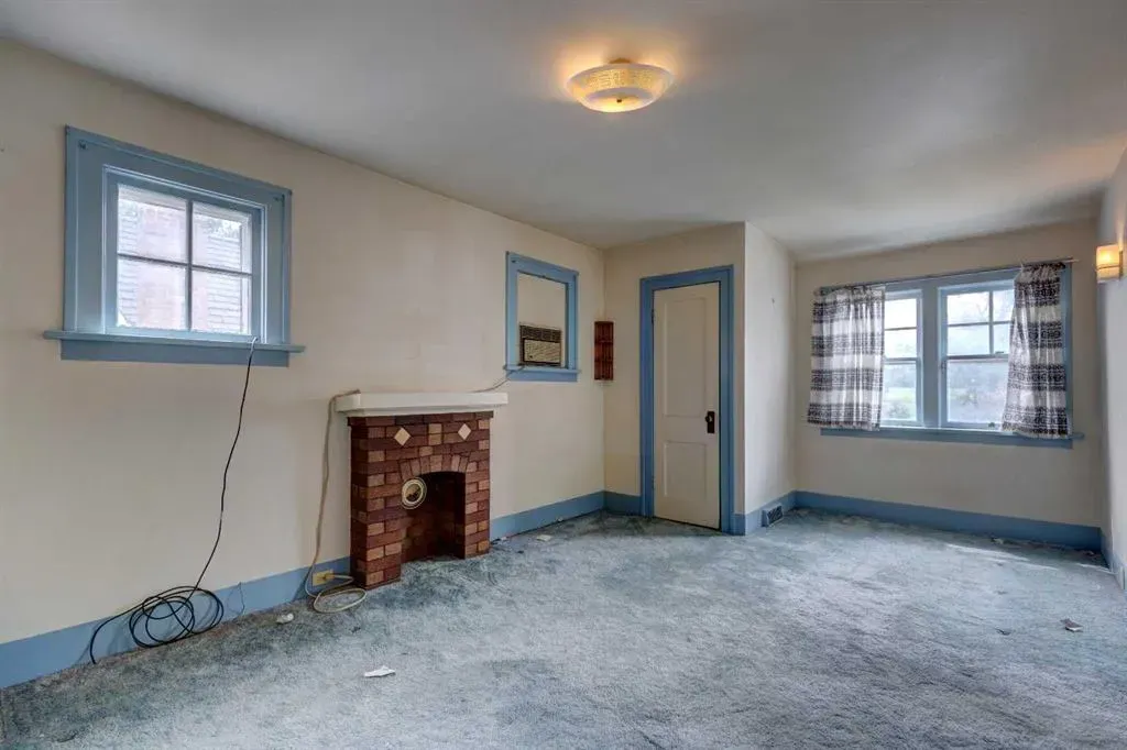 312 Superior Avenue SW