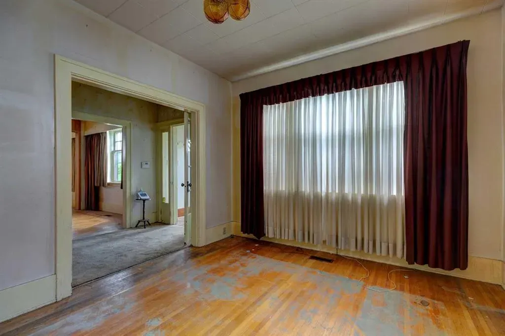 312 Superior Avenue SW