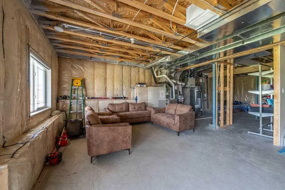 62 Cityspring Manor NE