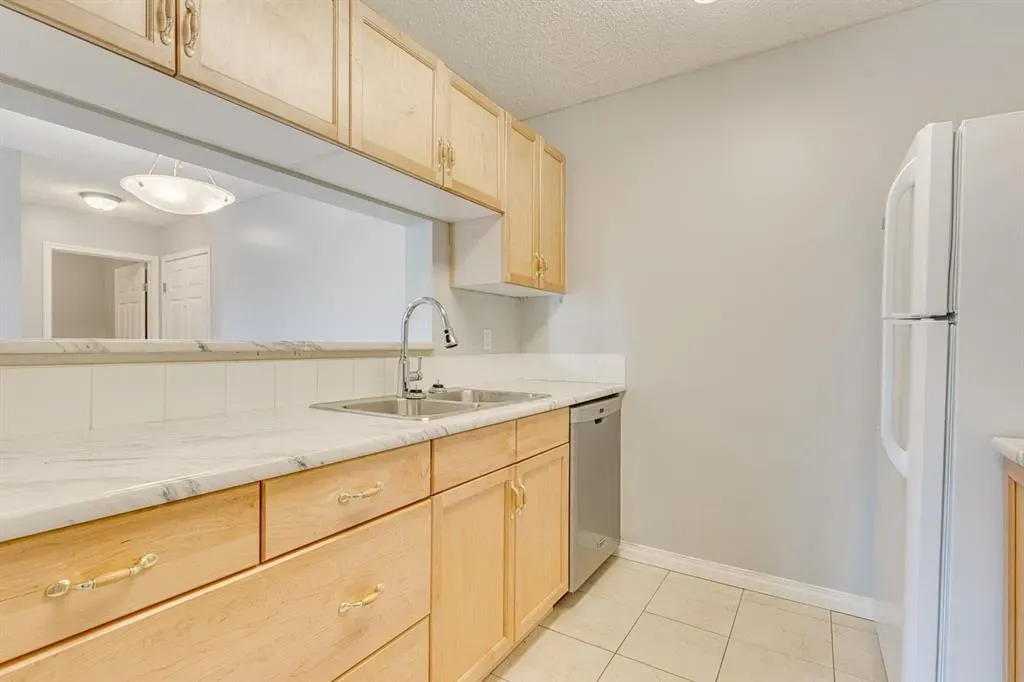 2022 Canyon Meadows Drive SE, #119