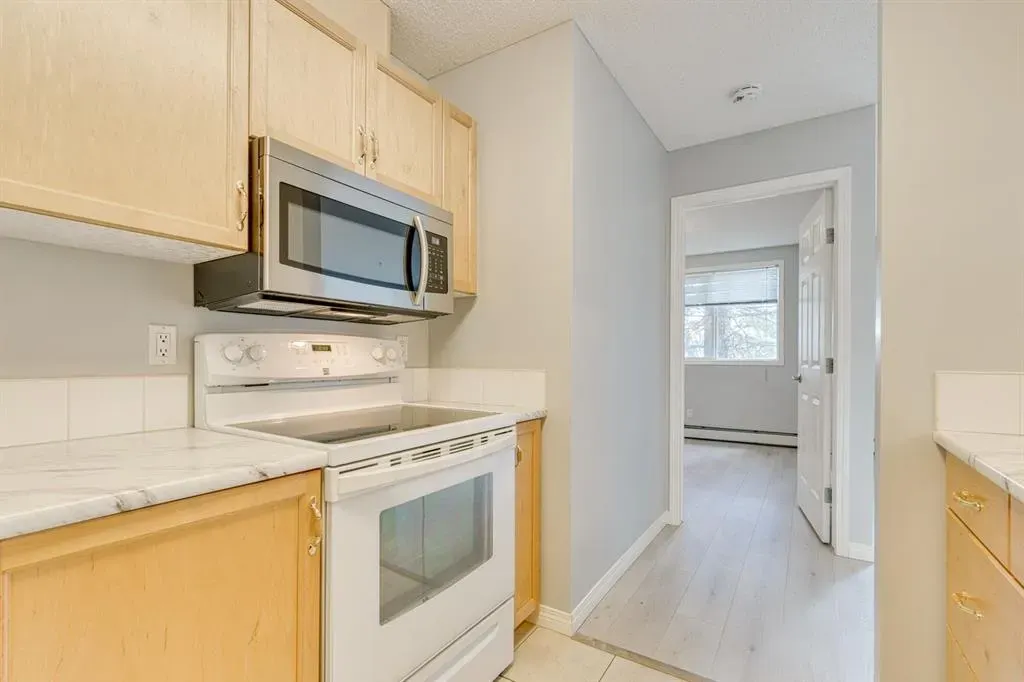 2022 Canyon Meadows Drive SE, #119