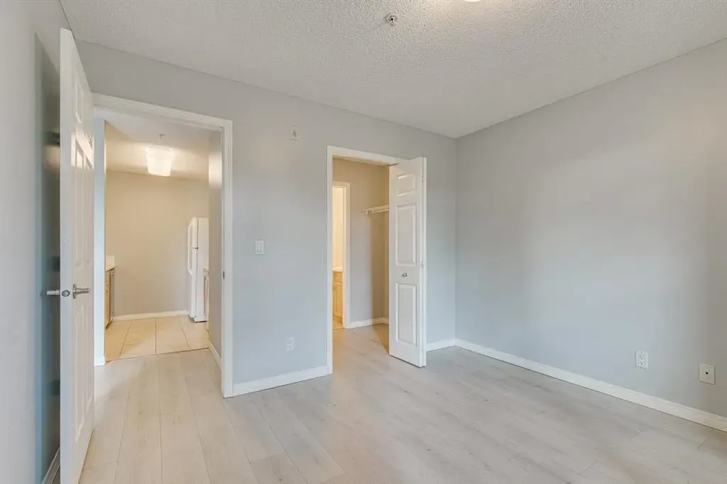 2022 Canyon Meadows Drive SE, #119