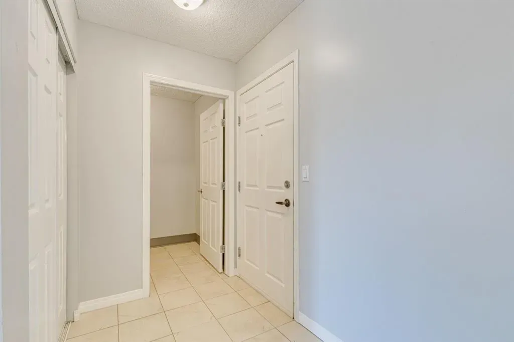2022 Canyon Meadows Drive SE, #119