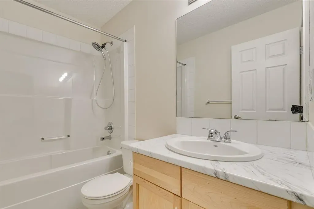 2022 Canyon Meadows Drive SE, #119