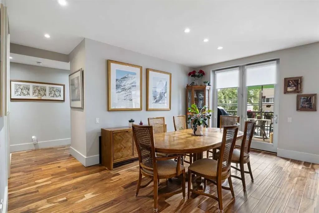 1407 Kensington Close NW, #204