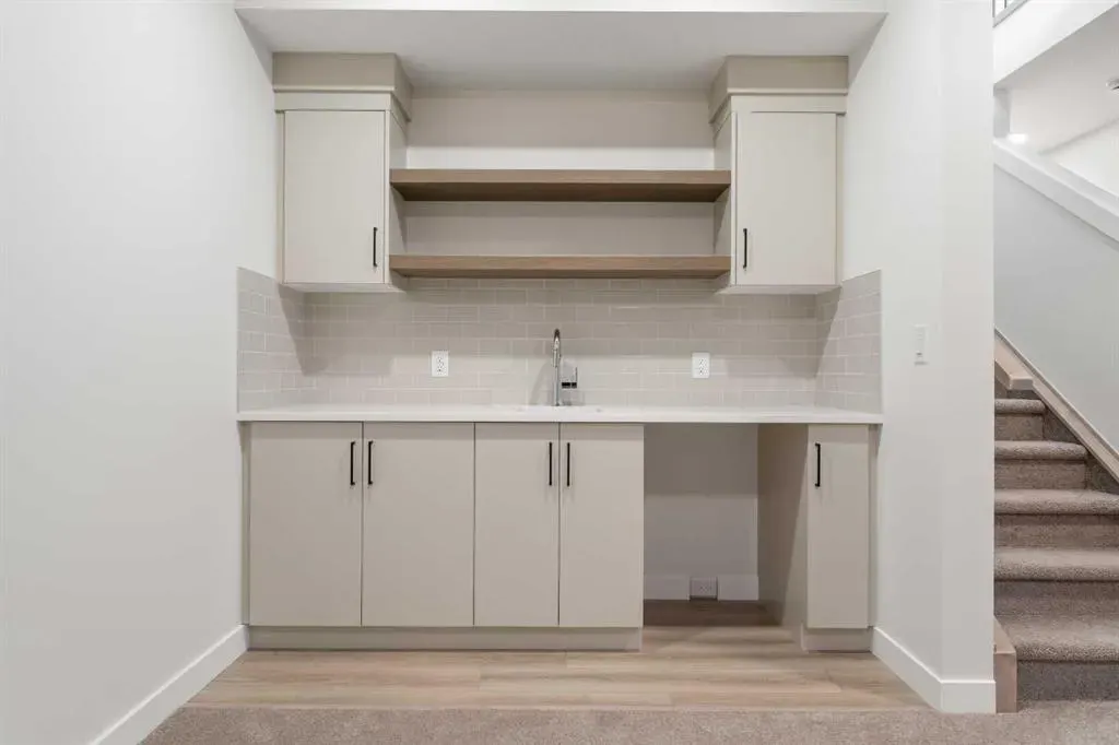 297 Riviera Way, #88