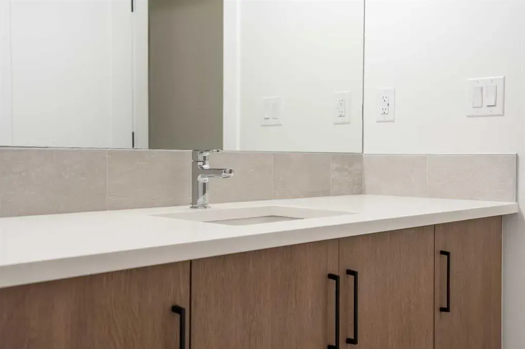 297 Riviera Way, #88