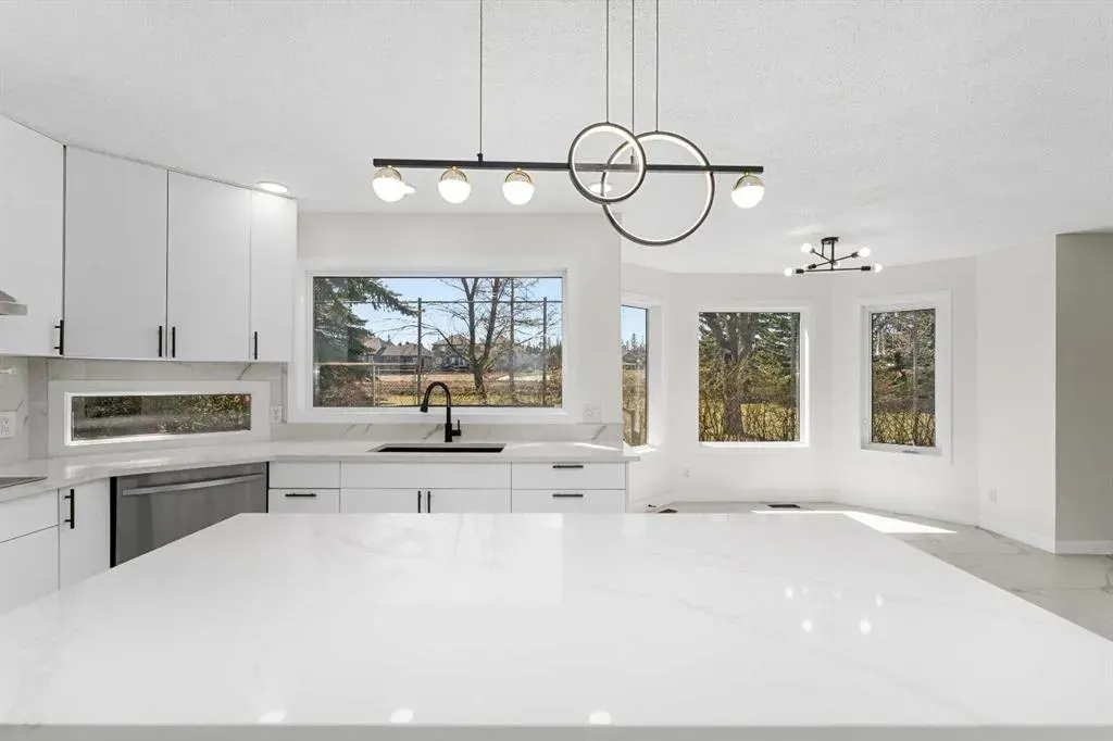 919 Shawnee Drive SW