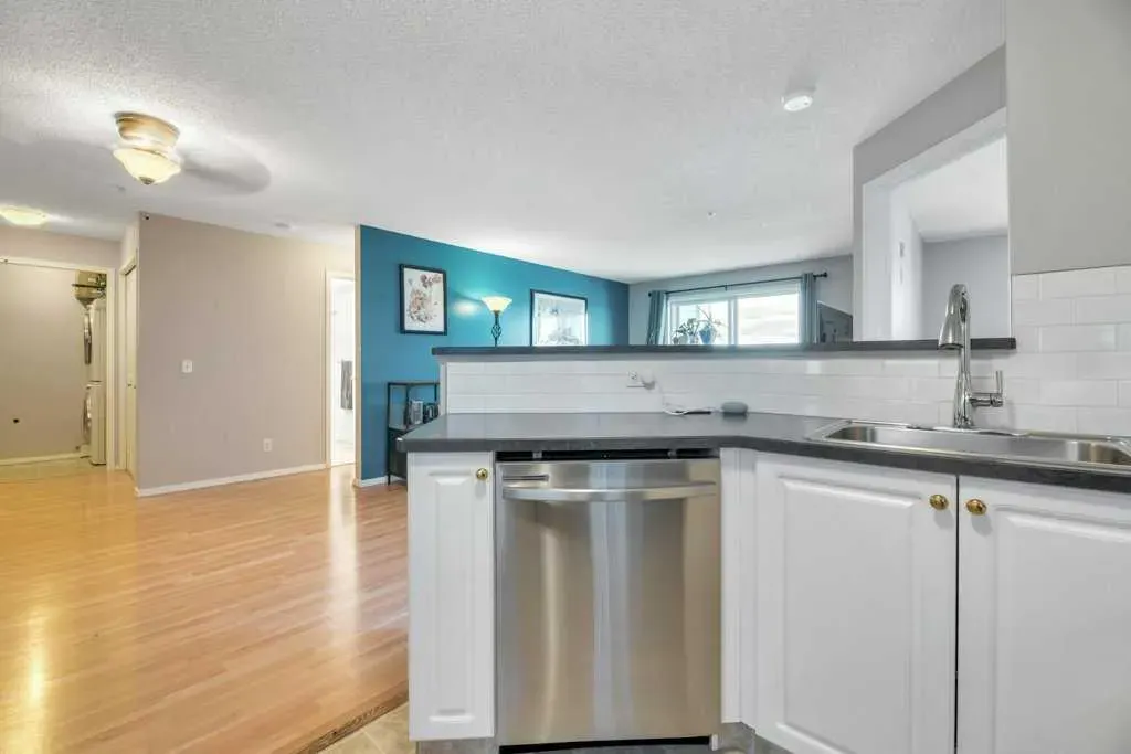 1000 Somervale Court SW, #1313
