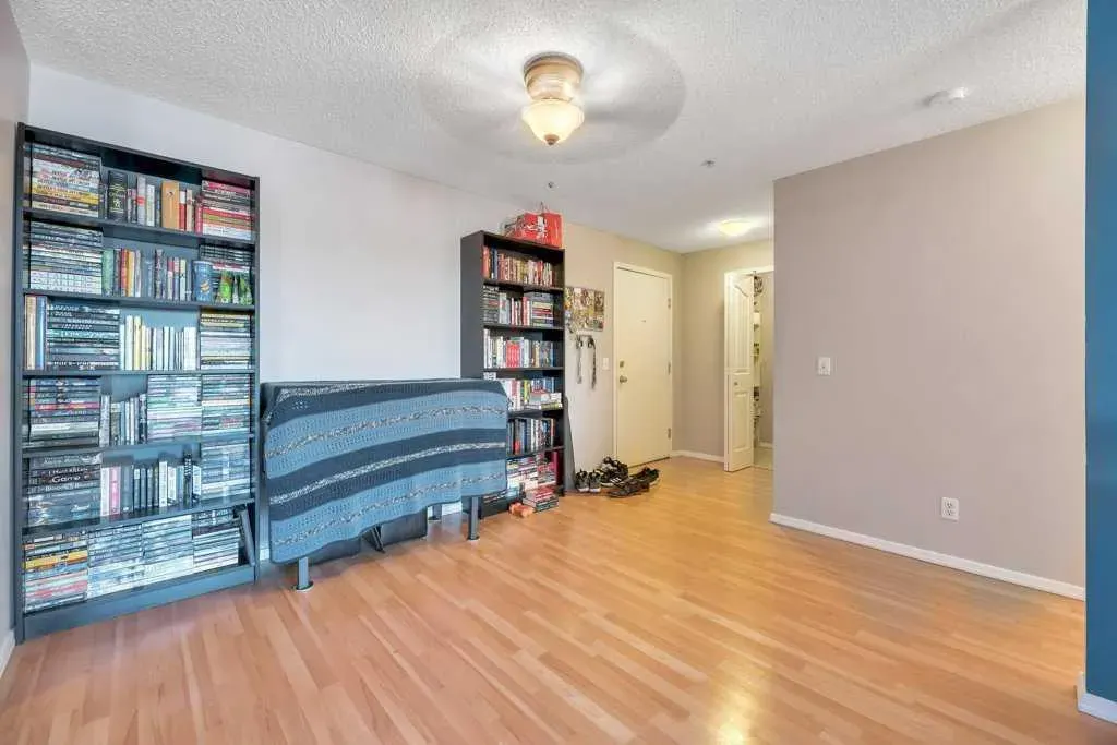 1000 Somervale Court SW, #1313