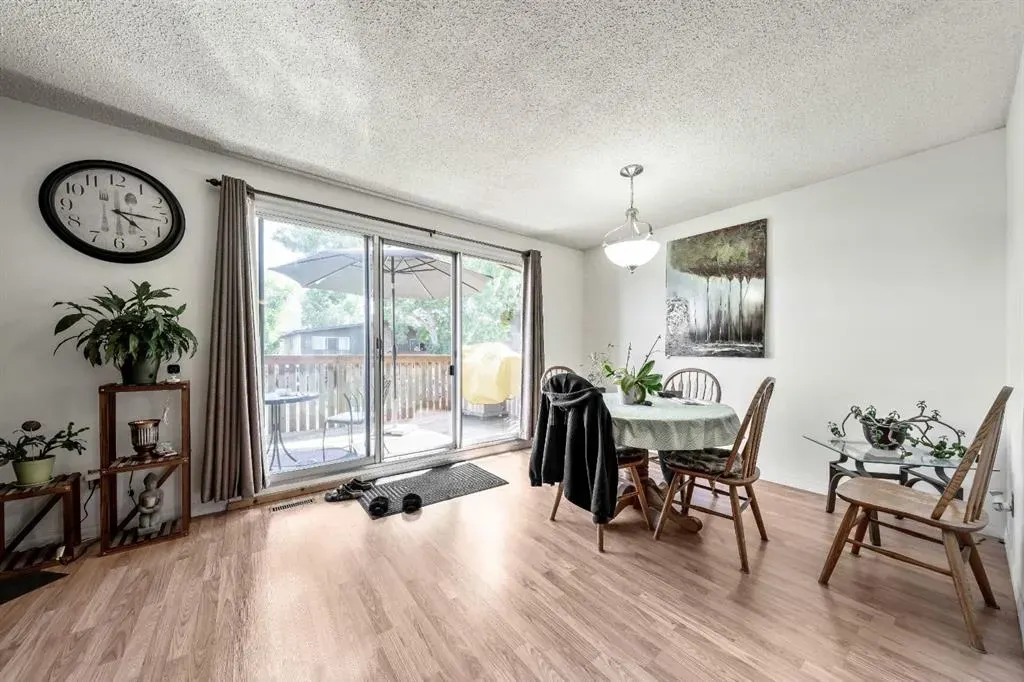 23 Doverville Way SE