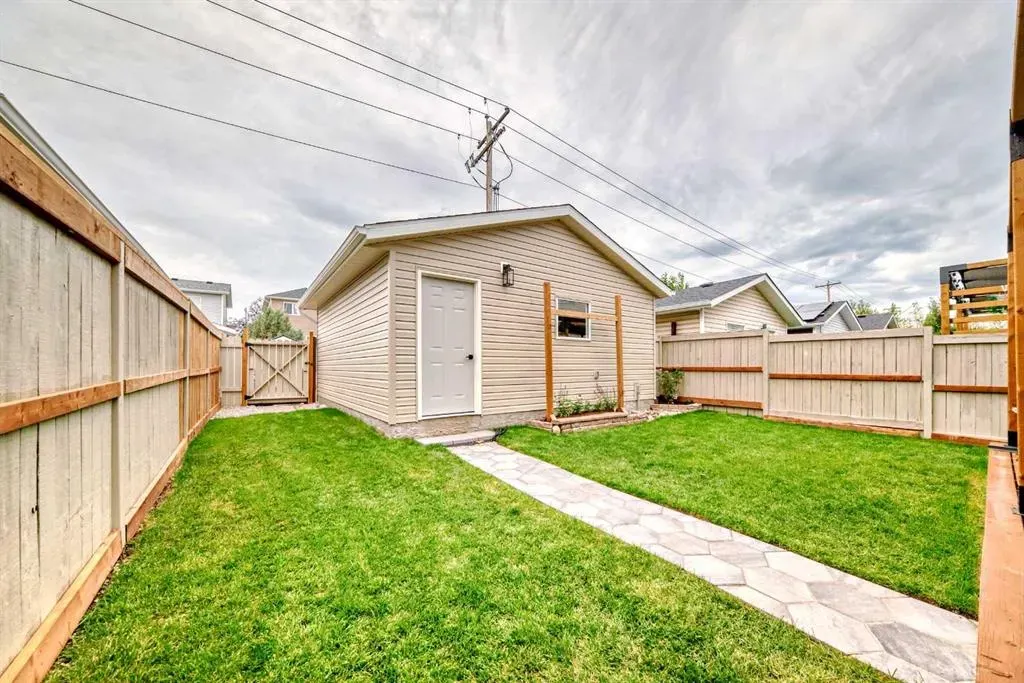 7 Bridleglen Park SW