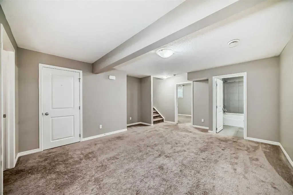 532 Evanston Link NW