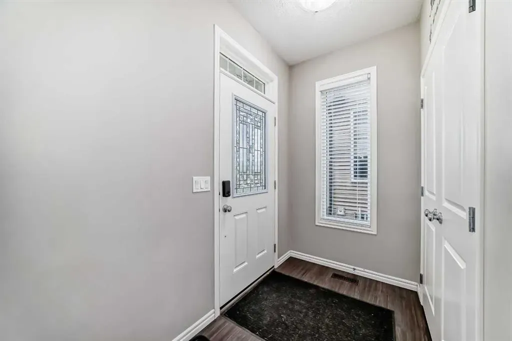 532 Evanston Link NW