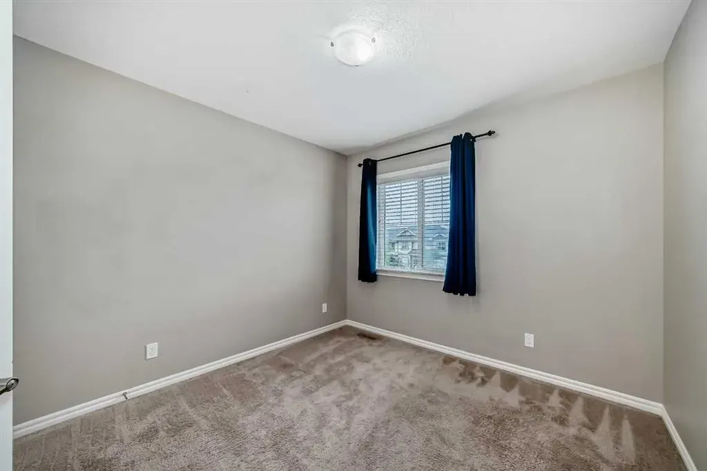 532 Evanston Link NW