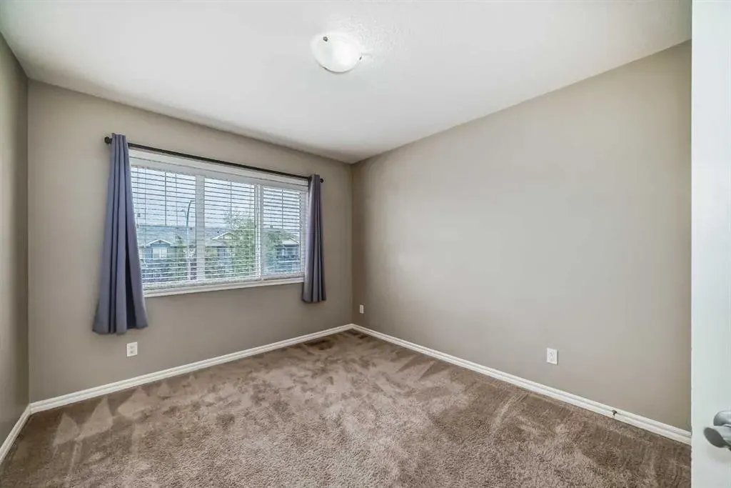 532 Evanston Link NW
