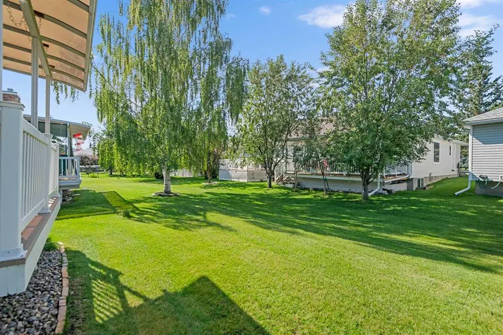 315 De Foras Close NW