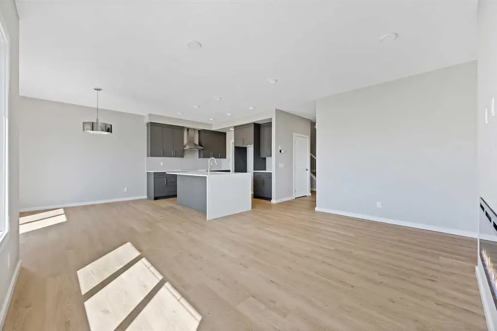 112 Key Cove SW