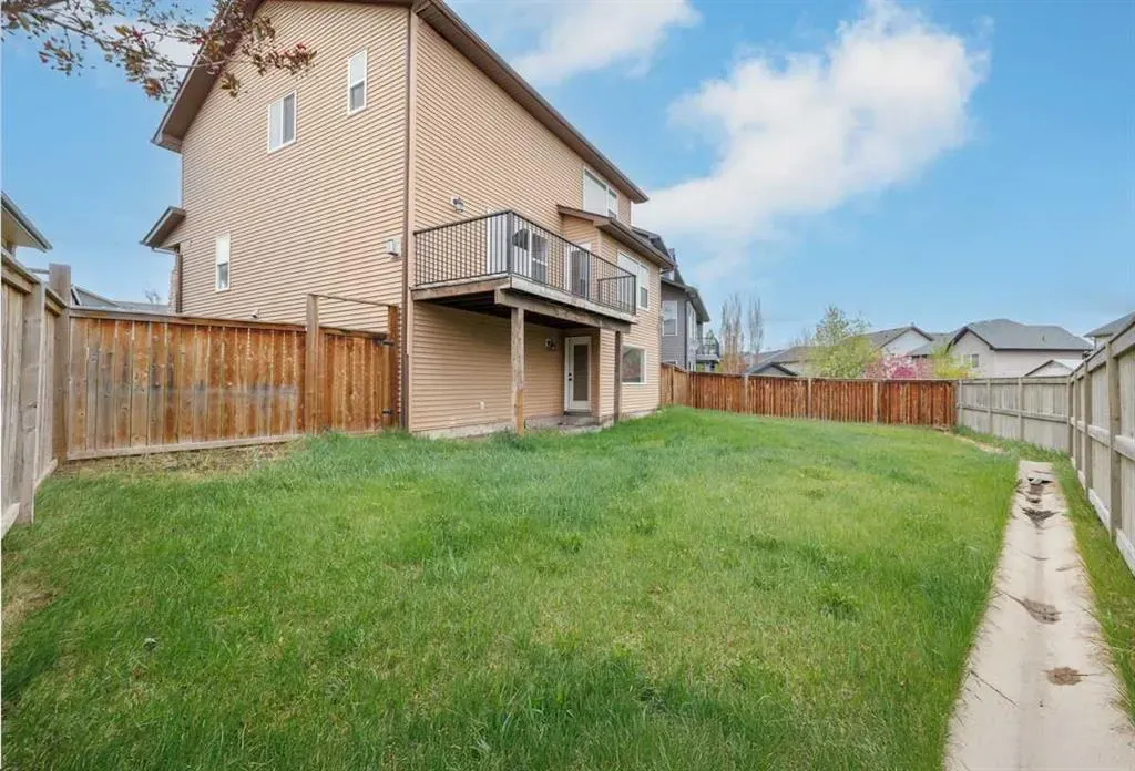 208 Coopers Hill SW