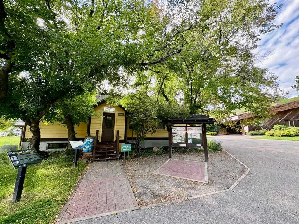 123 Queensland Drive SE, #43