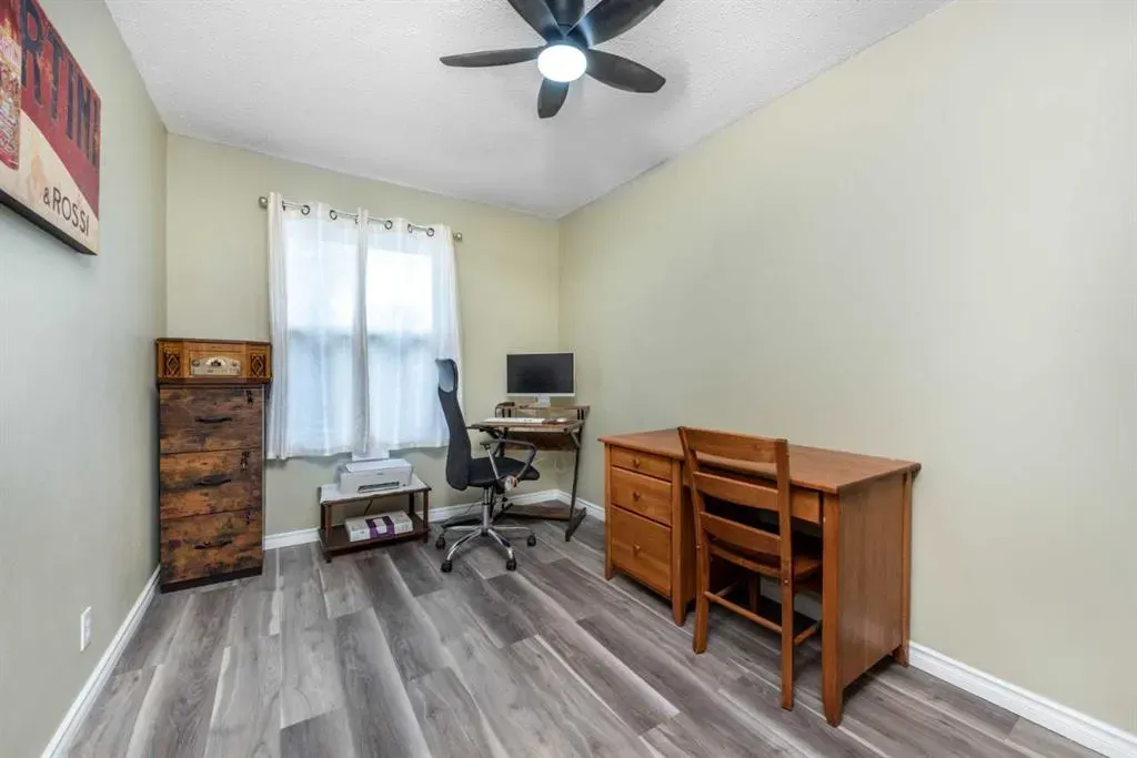 123 Queensland Drive SE, #43