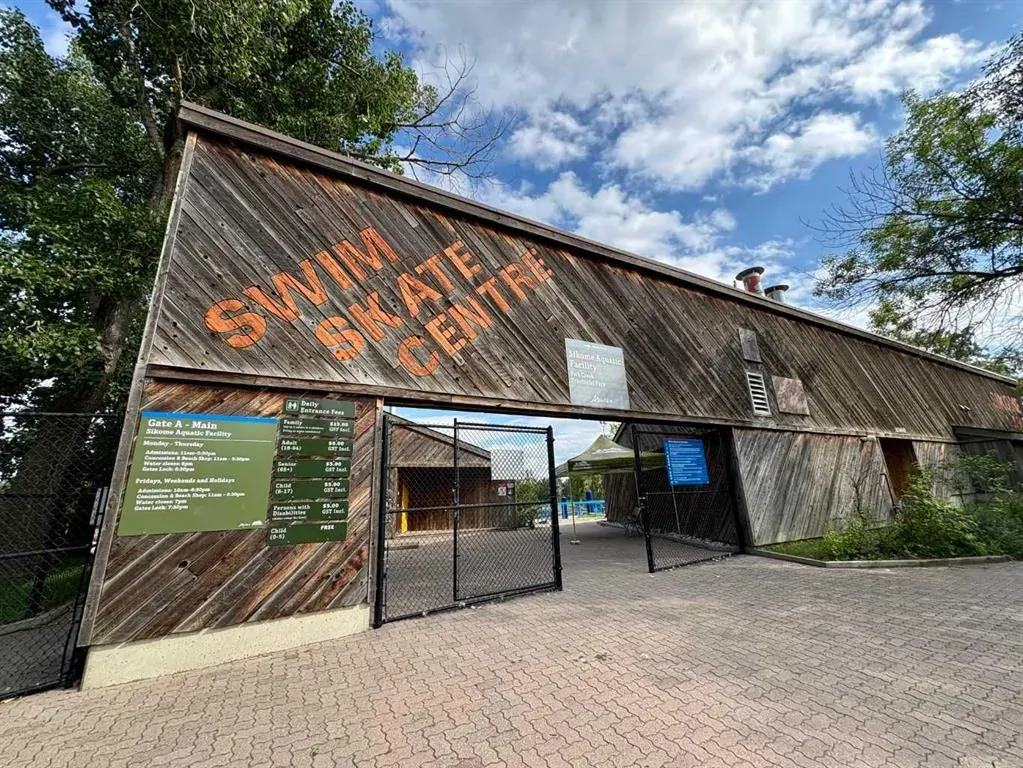 123 Queensland Drive SE, #43