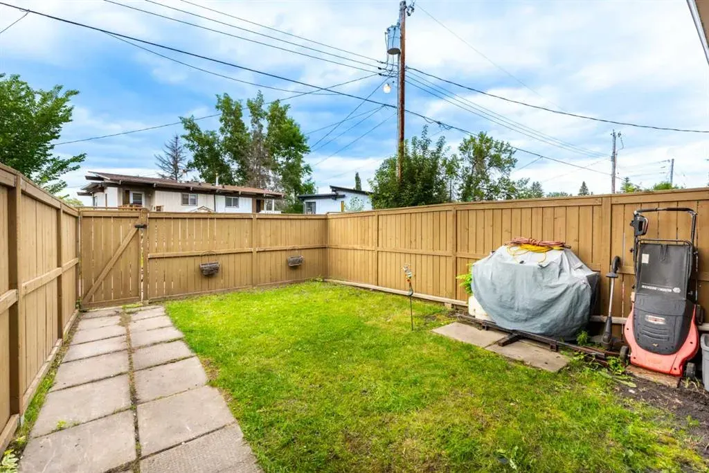 123 Queensland Drive SE, #43