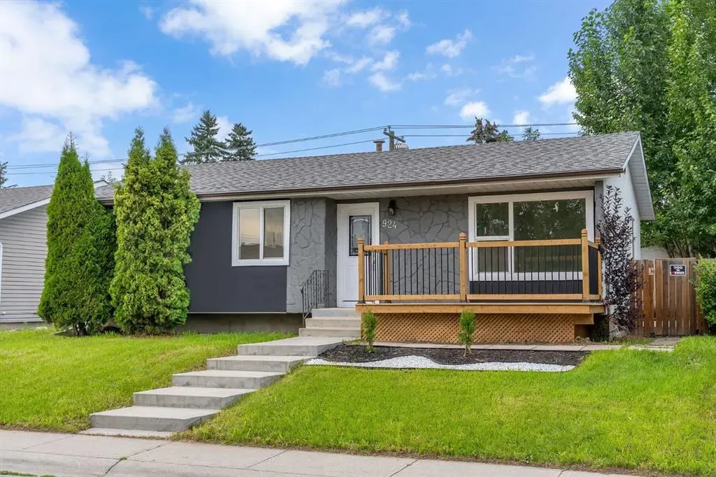 924 Pensdale Crescent SE