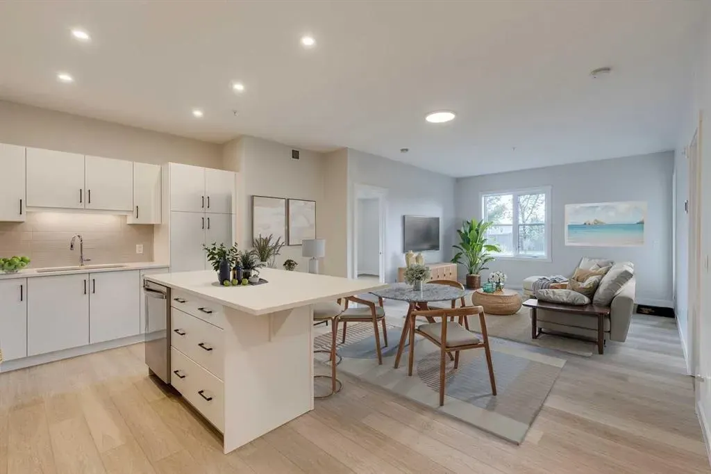 81 Arbour Lake View NW, #1112
