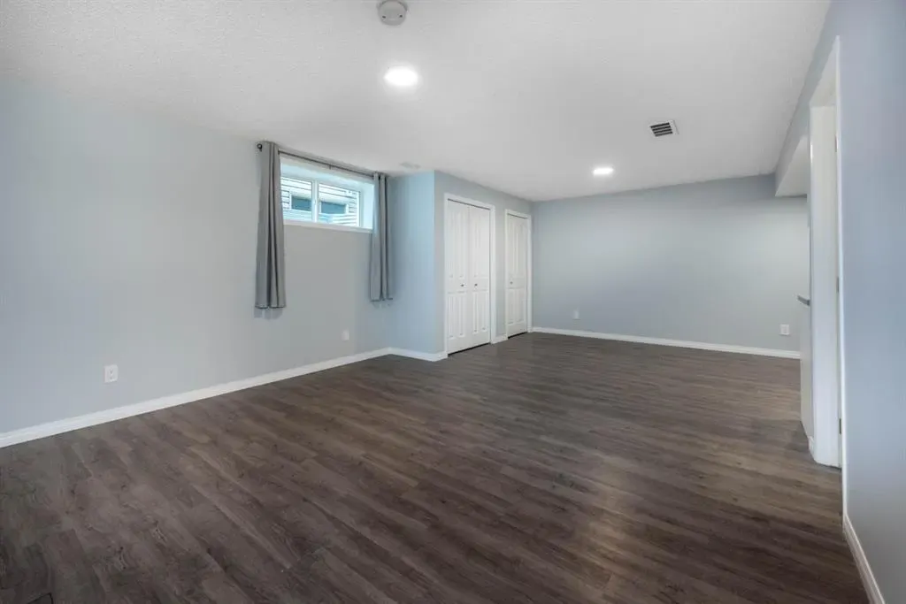 12 Skyview Ranch Lane NE