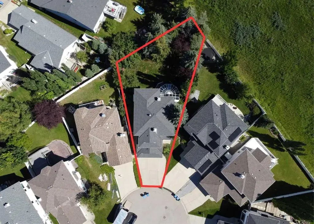 323 Sierra Madre Court SW