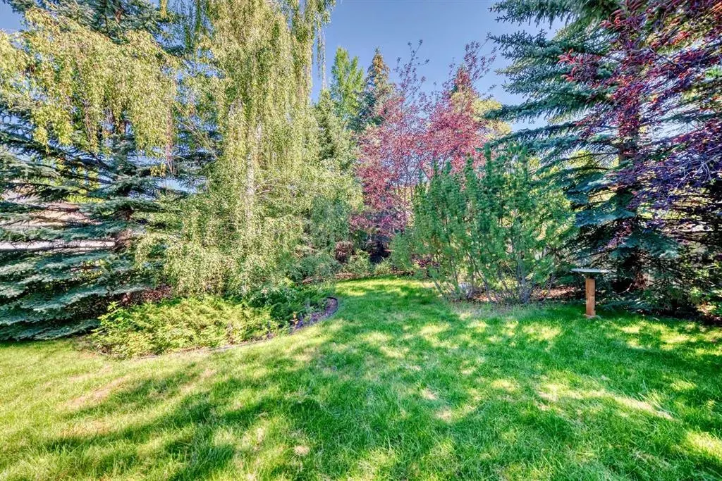 323 Sierra Madre Court SW