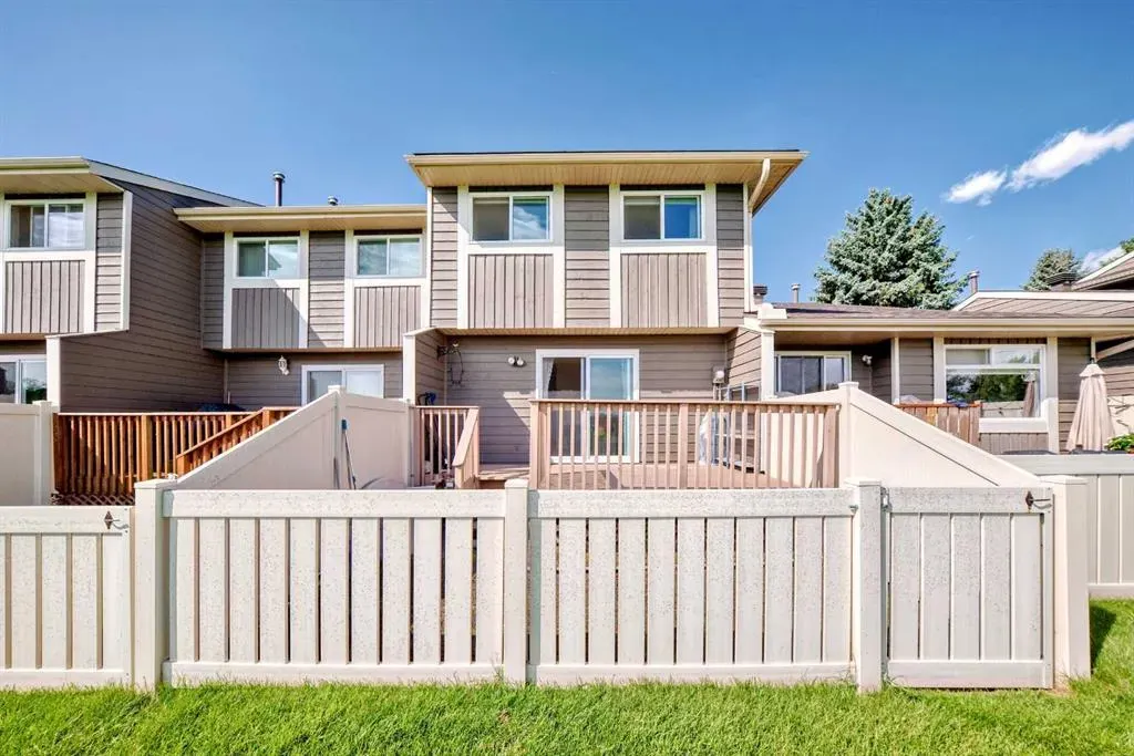 14736 Deerfield Drive SE, #32