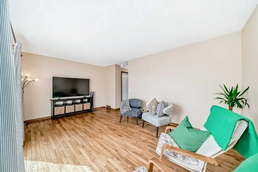 14736 Deerfield Drive SE, #32