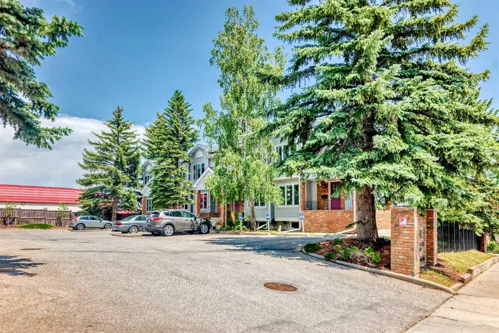 3906 19 Avenue SW, #6